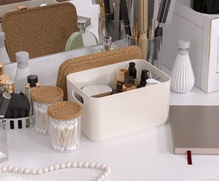 Set of organizers for cosmetics  "Korely"